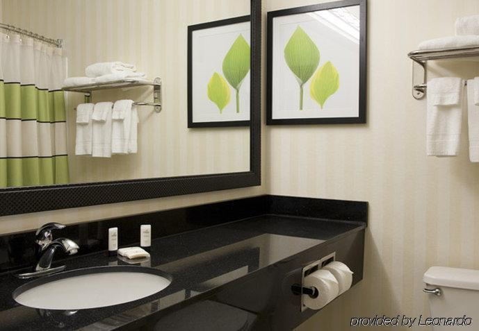 Fairfield Inn & Suites Lansing West Delta Center Township Quarto foto