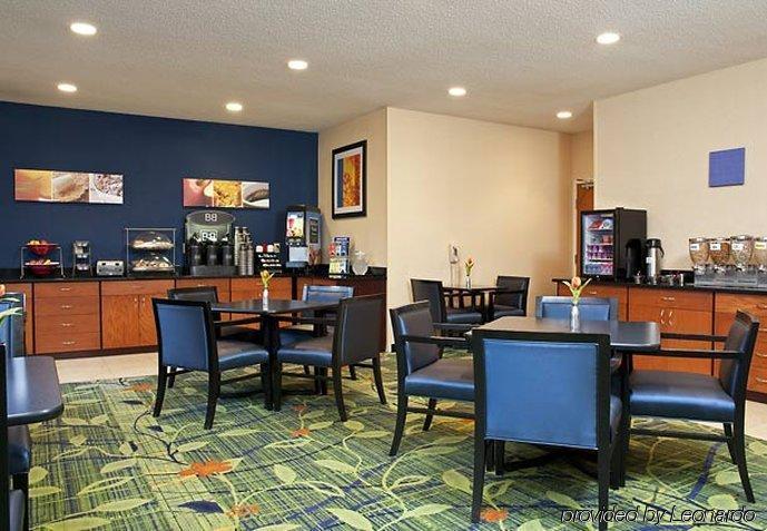 Fairfield Inn & Suites Lansing West Delta Center Township Exterior foto